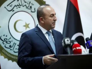 وزير الخارجية التركي مولود تشاووش أوغلو
