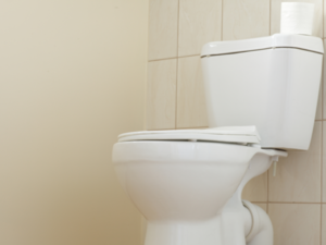 A nearby toilet would have saved the man jail time... and a thousand dirham! (Shutterstock)