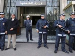 الداخلية التونسية تعزل 110 أمنيا بعضهم مرتبط بأناس على علاقة بتنظيمات إرهابية
