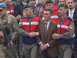 تركيا عزلت أكثر من 4  آلاف قاض وممثل للادعاء بعد الانقلاب