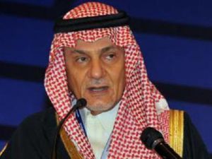 قال الأمير تركي الفيصل إن الخميني سعى لتصدير ثورته للعالم فزاد الفرقة فيه - أرشيف