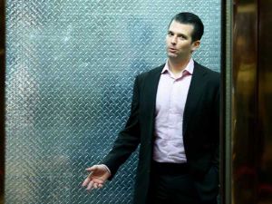 ترامب الابن ينشر مراسلاته مع ويكيليكس على تويتر