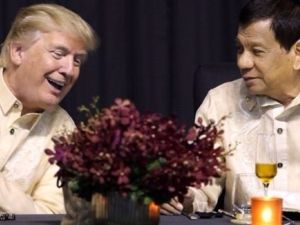 الرئيس الفلبيني وصف ترامب في وقت سابق بابن العاهرة 