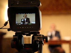 الوجه والوجه الآخر