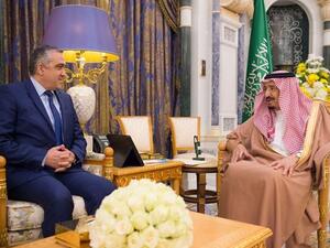 مجتهد: الحكومة السعودية لا تزال ترغب في إعادة ابن علي إلى الحكم 