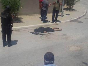 منفذ الهجوم غير معروف وهو طالب
