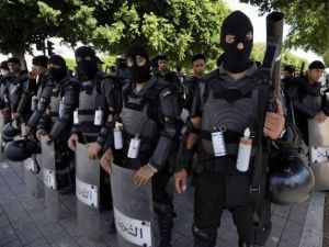 تونس: السلطات تحذر من هجمات بسيارات ملغومة تستهدف العاصمة