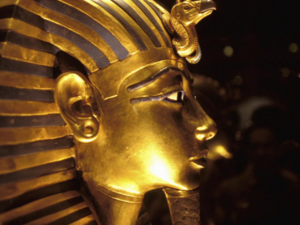 A botched reattachment job on Tutankhamun’s beard appears to have landed eight museum staff in some pretty serious trouble. (Twitter)