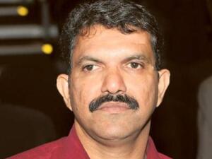 Airport cleaner Mohammad Ashraf has been rewarded for returning bag of gold and cash to its owner (Atiq-Ur-Rehman/Gulf News)