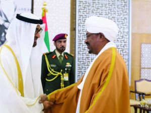 عمر حسن البشير يؤدي زيارة للإمارات