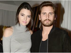 سكوت ديسك وكيندال جينر