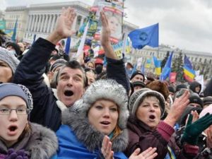 متظاهرون في كييف