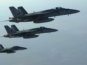  المقاتلات الروسية تناور بخطورة وتقترب على مسافات تنذر بالصدام مع الطائرات الأمريكية