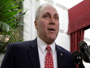 ما بروكس عضو مجلس النواب الأمريكي عن ولاية ألاباما