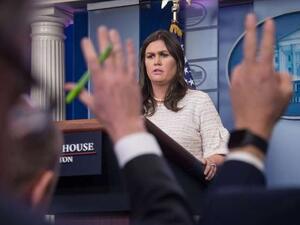  المتحدثة باسم البيت الأبيض سارة ساندرز