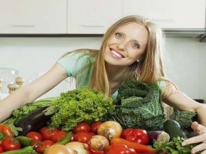 الأمريكيون يلقون حوالي  40٪ من المواد الغذائية التي يشترونها