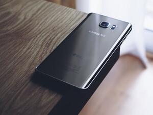 It sounds like Samsung could have a surprise in store for the Galaxy S9 launch in 2018. (Pexels)