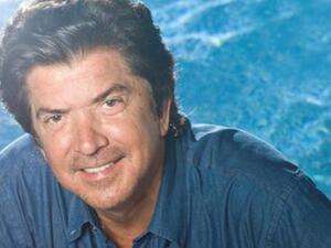 وليد توفيق يعود للشاشة بمسلسل غنائي 