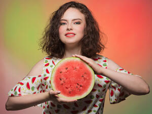 البطيخ الأحمر مدر للبول، ومفتت للحصى والرمل