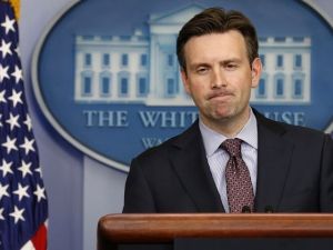 المتحدث باسم البيت الابيض جوش ايرنست