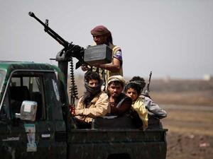  الشاحنات كانت قادمة من العاصمة صنعاء، وتتبع أحد التجار الكبار، لم يذكر اسمه 