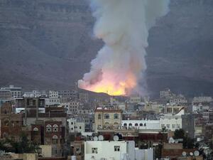  مقتل 30 مدنيا في قصف التحالف سوقا بمحافظة حجة اليمينة - ارشيف