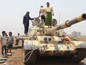 قوات مدعومة من الإمارات منعت قافلة إغاثة تركية- أ ف ب
