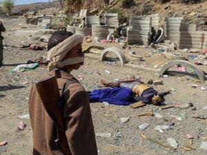 مقتل 3 أطفال بقذيفة حوثية على ملعب في تعز اليمنية