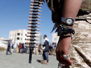 انهيار حوثي..  تغلغل إيراني
