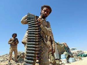 استعدادات لتوسيع نطاق المعركة 