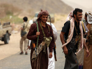 Yemeni tribesmen from the Popular Resistance Committees. (AFP) 