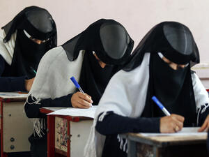 Yemeni students sit at a final exam in a secondary school in the capital Sanaa. (AFP) 