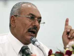 الرئيس علي عبد الله صالح يقول لصحيفة عكاظ السعودية إنه يرفض تدويل الأزمة