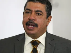 خالد بحاح، نائب الرئيس اليمني رئيس الحكومة