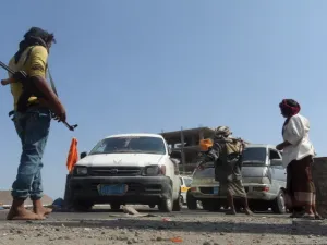 اغتيال حد أبرز شيوخ القبائل في عدن داخل حي المنصورة