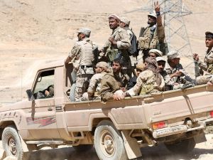عناصر من الجيش اليمني المناصر للرئيس هادي
