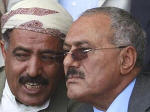 رئيس البرلمان اليمني ينشق عن صالح ويؤيد هادي