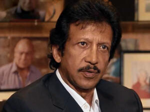 يوسف منصور