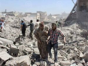 تشارك القوات الحكومية السورية في الحسكة مع قوات حماية الشعب الكردي معا في المعارك 