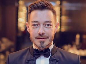 الفنان أحمد زاهر
