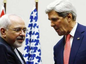 وزير الخارجية الاميركي جون كيري ونظيره الايراني محمد جواد ظريف