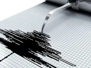 زلزال بقوة 6.4 درجة يضرب منطقة منتجة للنفط بولاية ألاسكا الأمريكية