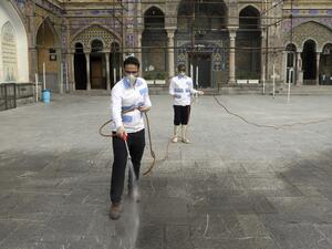 كانت أعداد حالات الإصابة الجديدة أقل قليلا