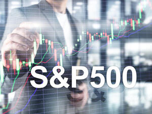 ارتفاع مؤشر ستاندرد آند بورز بنسبة 10.74٪ خلال 6 أشهر، وخبراء يحذرون من انخفاض حاد