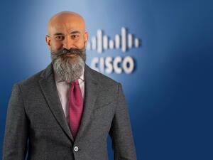 خدمات Webex من سيسكو تمكن التحول السريع إلى نهج التعلم عن بعد في الجامعات والمدارس في دولة الإمارات