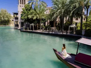  فنادق ومنتجعات جميرا تثري تجارب ضيوفها بباقة جديدة من العروض العالمية الحصرية 