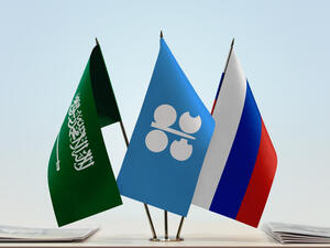 Saudi Arabia, Russia Reaffirm Commitment to Oil Production Cuts