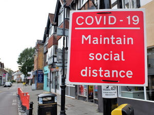 UK Eases Most COVID Curbs Despite Delta Variant Surge