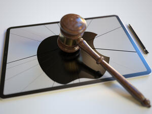 Apple Slapped with Antitrust Case in India