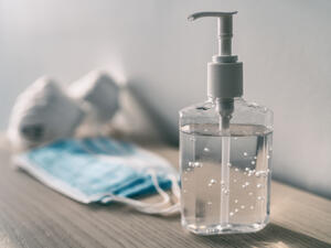 Saudi Arabia: 68 Factories Producing Sanitizers, Sterilizers and Face Masks
